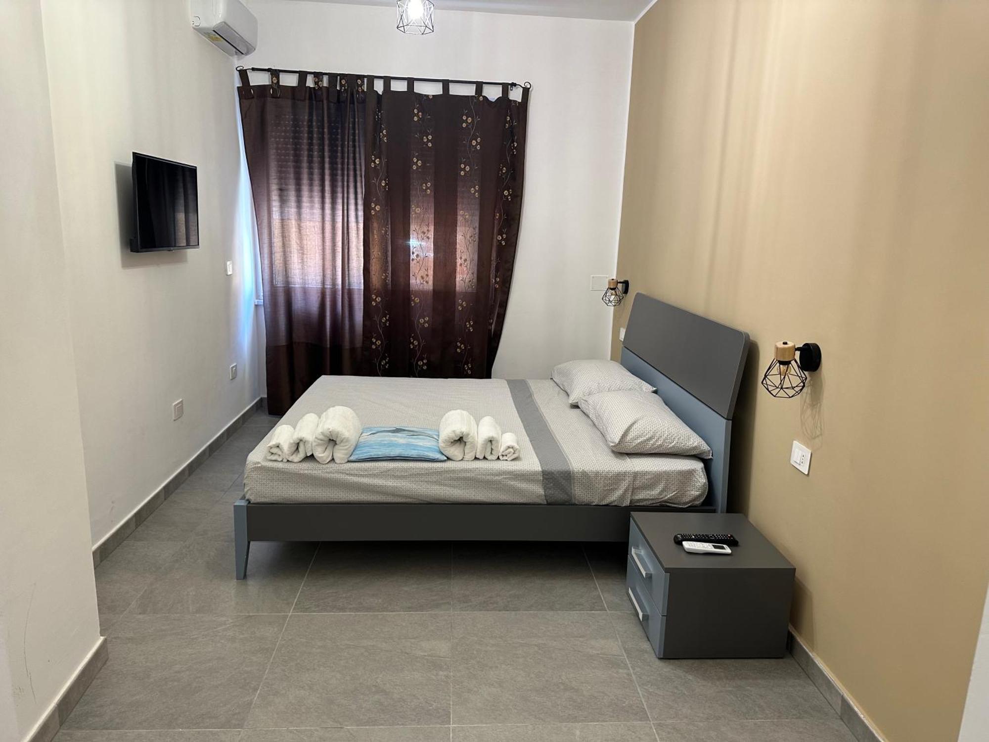 Nathouse Apartment Villafranca Tirrena Bagian luar foto
